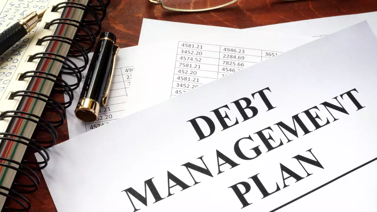 Overview of the Benefits of Debt Management Plans-Debt Management Plans